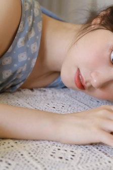 24岁的尹律